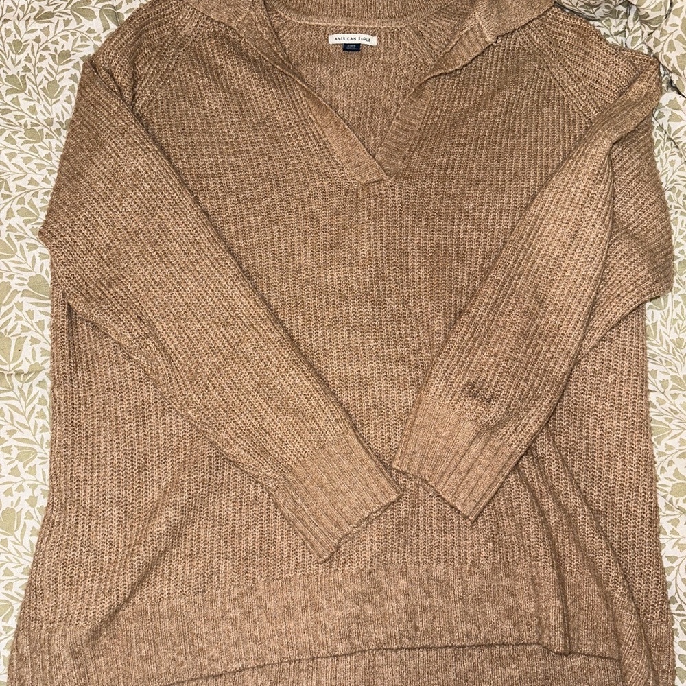 American Eagle Outfitters Women's Brown V-Neck Sweater Size M